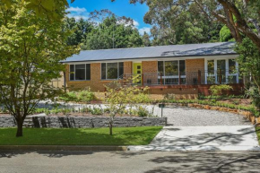 Elmview House in Leura, Leura